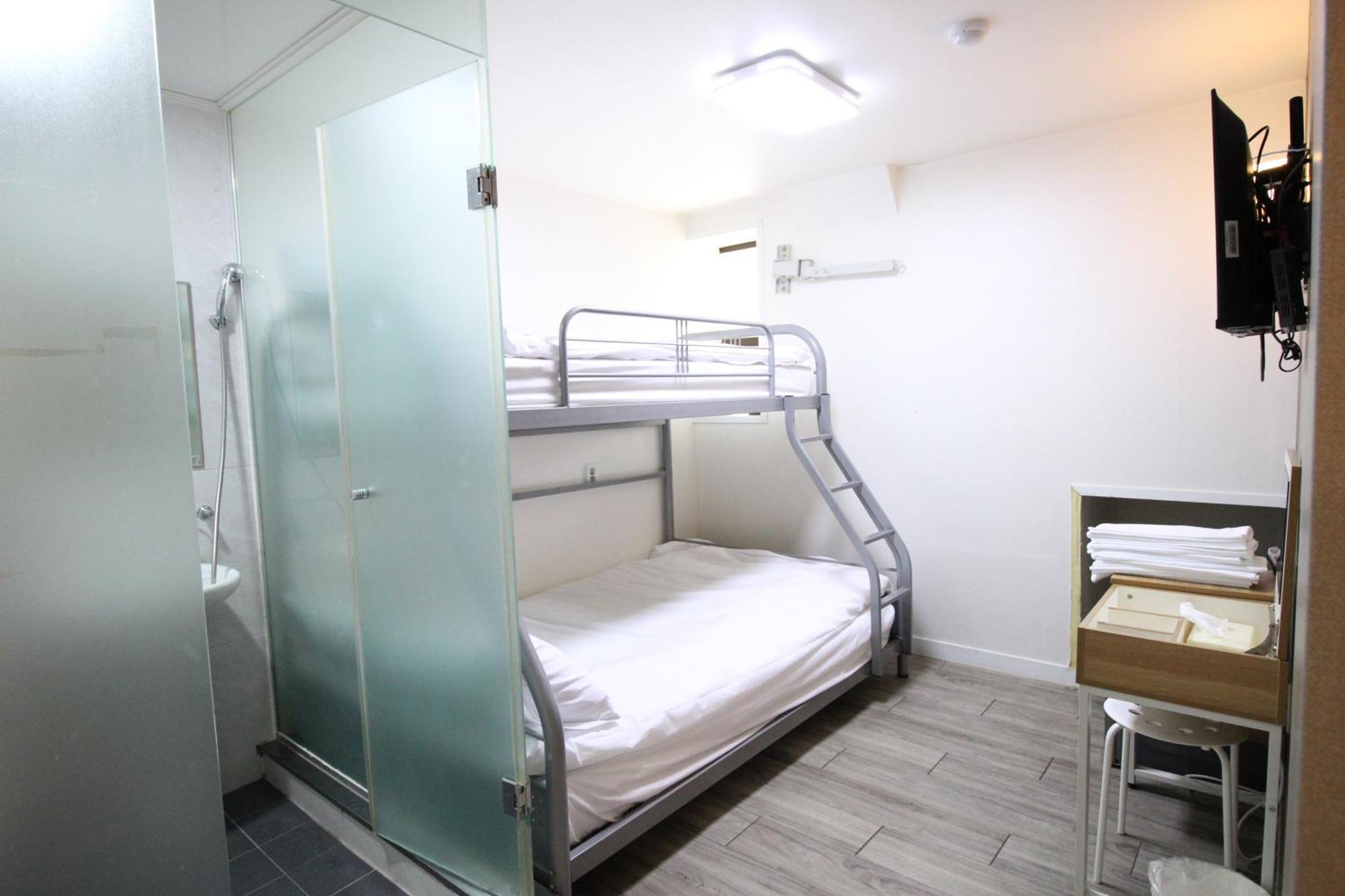 Hotel Golden Park Myeongdong سيول المظهر الخارجي الصورة